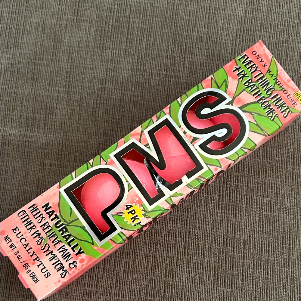 ONYX BATHHOUSE Everything Hurts 4Pack Bath Bombs   NEW